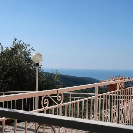 Locazione Turistica Simone Apartamento *